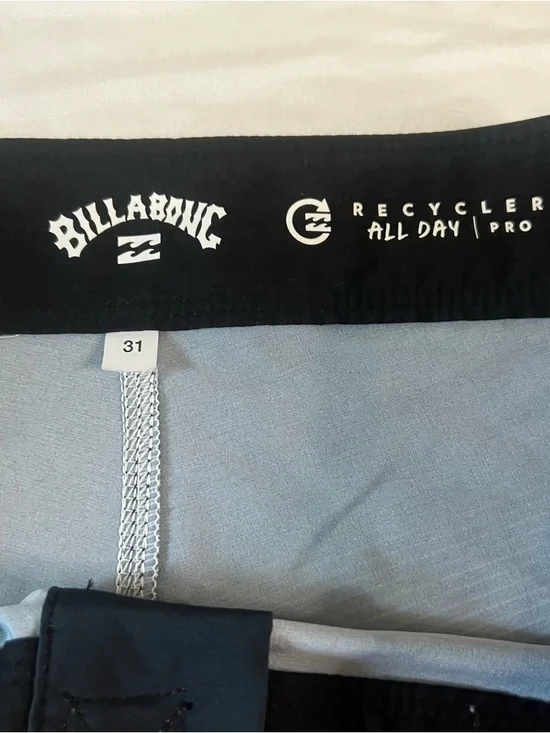 Billabong Recycler All Day Pro Boardshorts Size 31 Multicolor Striped - Picture 6 of 6